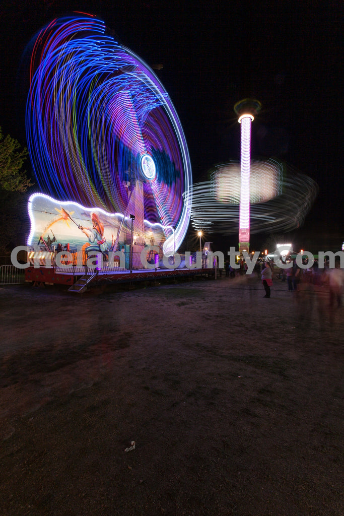 Apple Blossom Ferris Wheel, by Travis Knoop | Capture Wenatchee