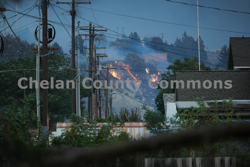Lake Chelan Fire in Town, by Jared Eygabroad | Capture Wenatchee