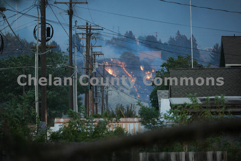 Lake Chelan Fire in Town