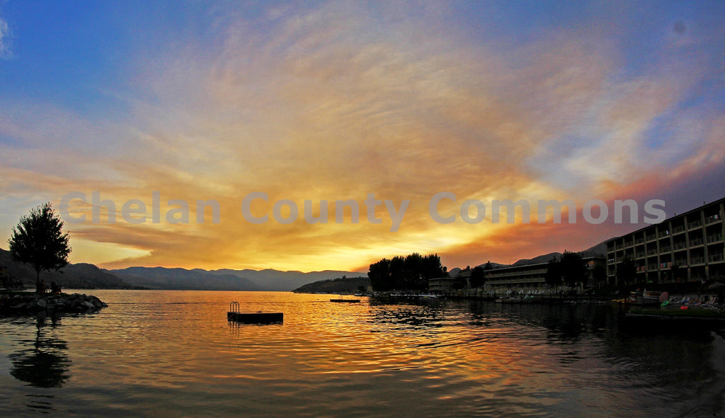 Lake Chelan Sunset, by Jared Eygabroad | Capture Wenatchee