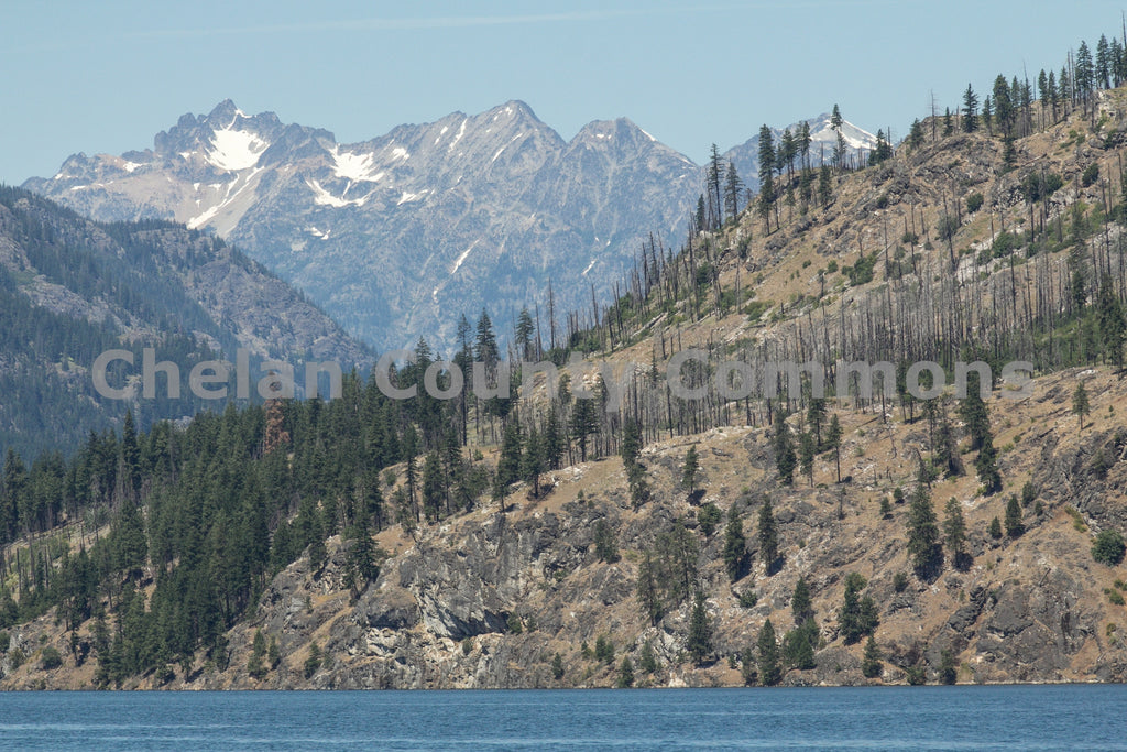 Mountains Above Lake Chelan, by Travis Knoop | Capture Wenatchee