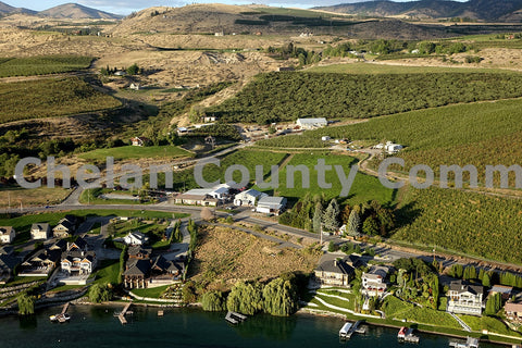 Lake Chelan Winery Country