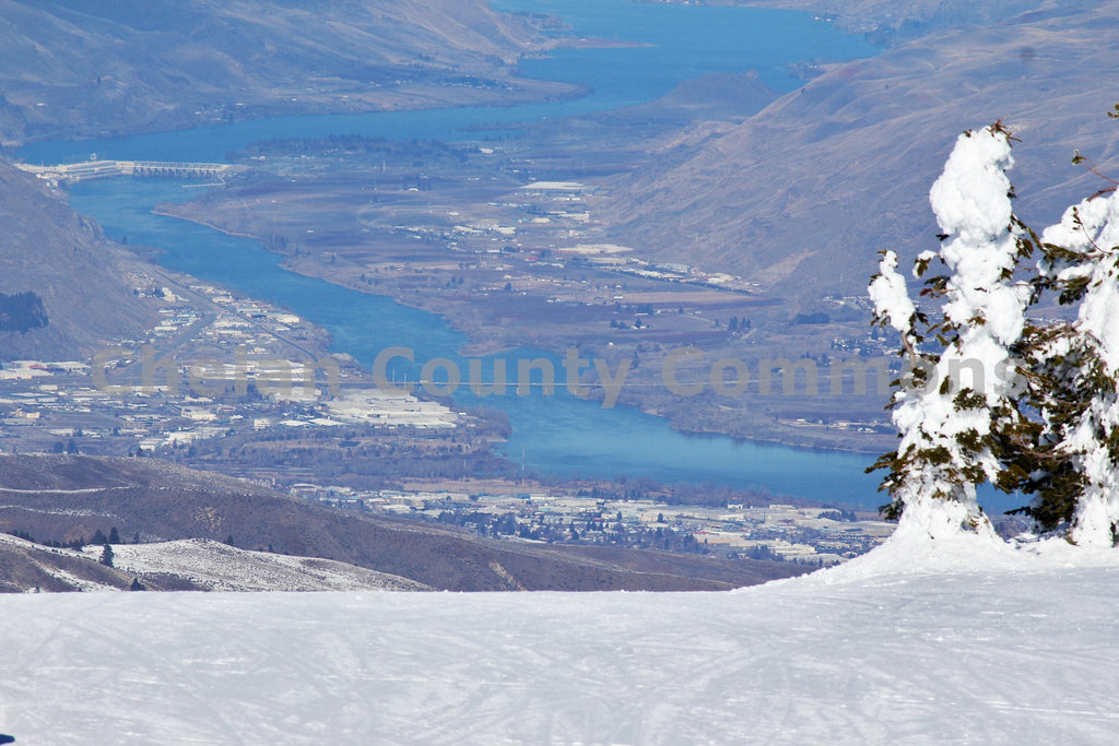 Columbia Winter Scenic View, by Jared Eygabroad | Capture Wenatchee