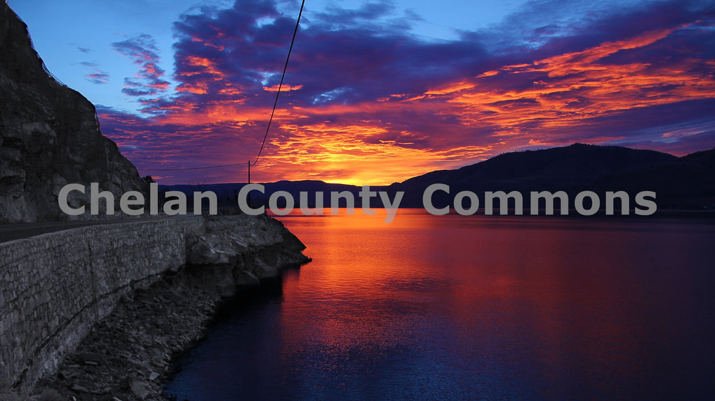 Purple & Orange Sunset, by Jared Eygabroad | Capture Wenatchee