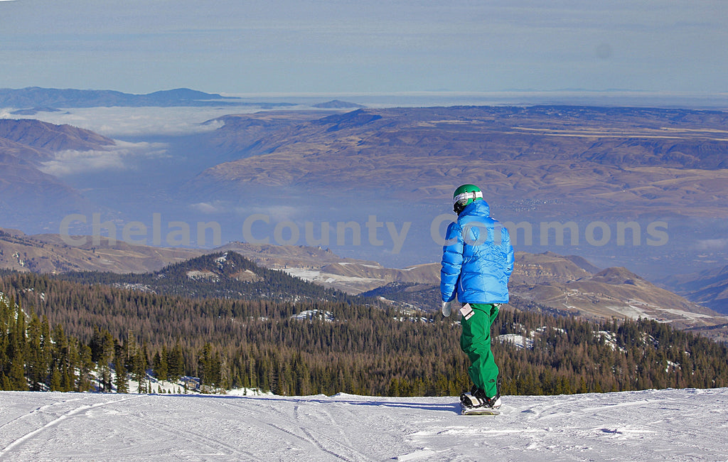 Summit Snowboarder, by Jared Eygabroad | Capture Wenatchee